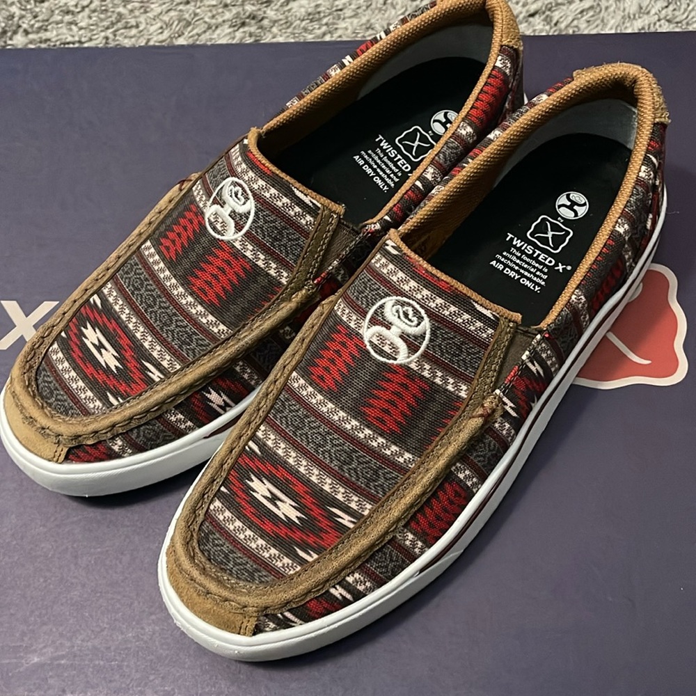Hooey twisted X black and red Aztec shoes